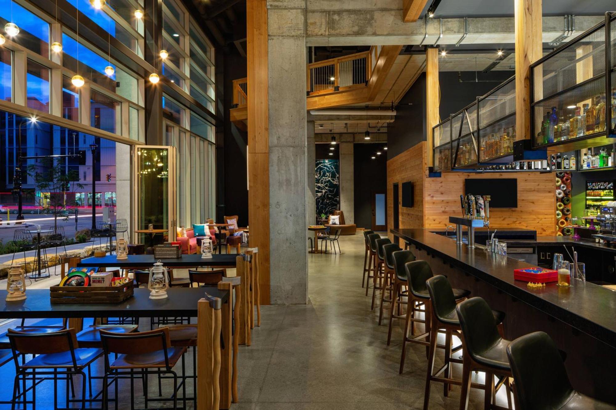 Moxy Minneapolis Downtown Exterior foto