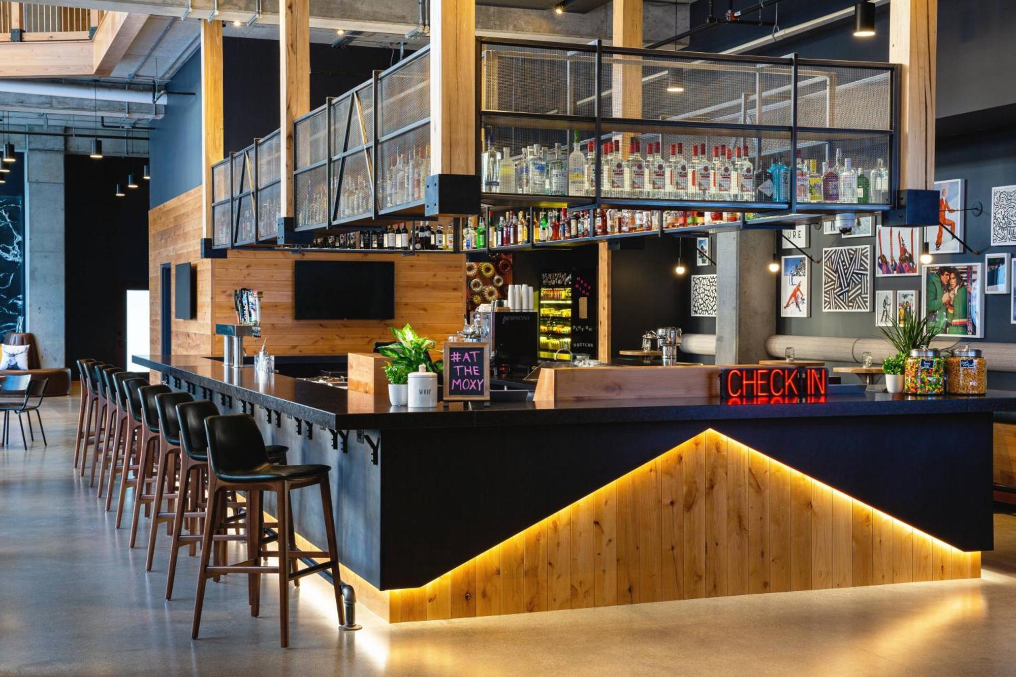 Moxy Minneapolis Downtown Exterior foto