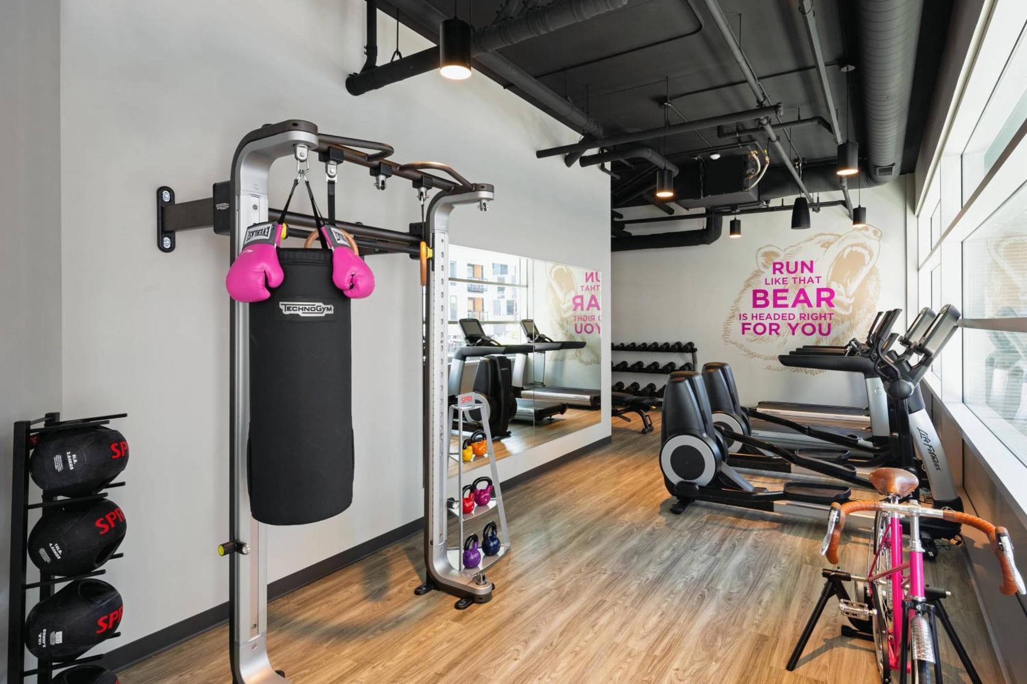 Moxy Minneapolis Downtown Exterior foto